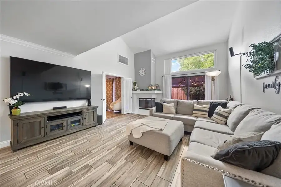 22105 Summit Hill #29, Lake Forest, CA 92630 - Image #2