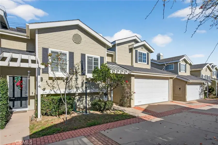 790 Meyer Lane #2, Redondo Beach, CA 90278 - Image #2