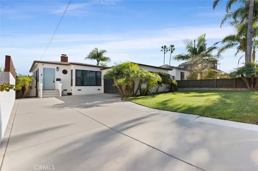 1216 Steinhart Avenue, Redondo Beach, CA 90278 - Image #3