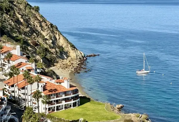 78 Playa Azul, Avalon, CA 90704