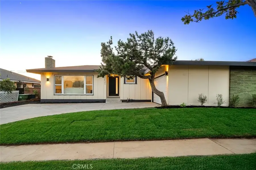 10421 1st Avenue, Inglewood, CA 90303 - Image #2