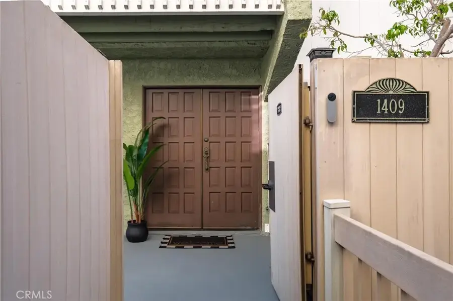 1409 Goodman Ave, Redondo Beach, CA 90278 - #2
