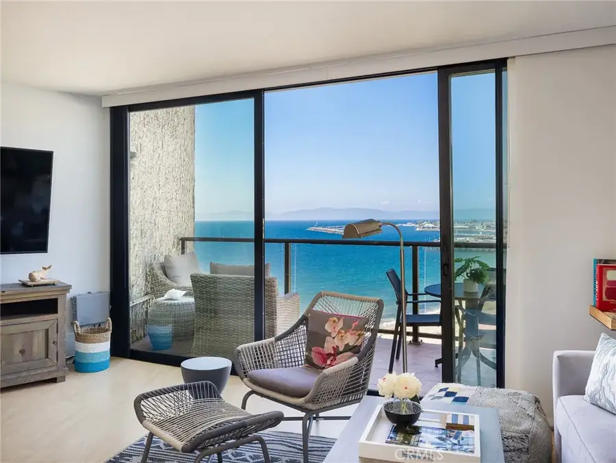 531 Esplanade #313, Redondo Beach, CA 90277 - Image #3