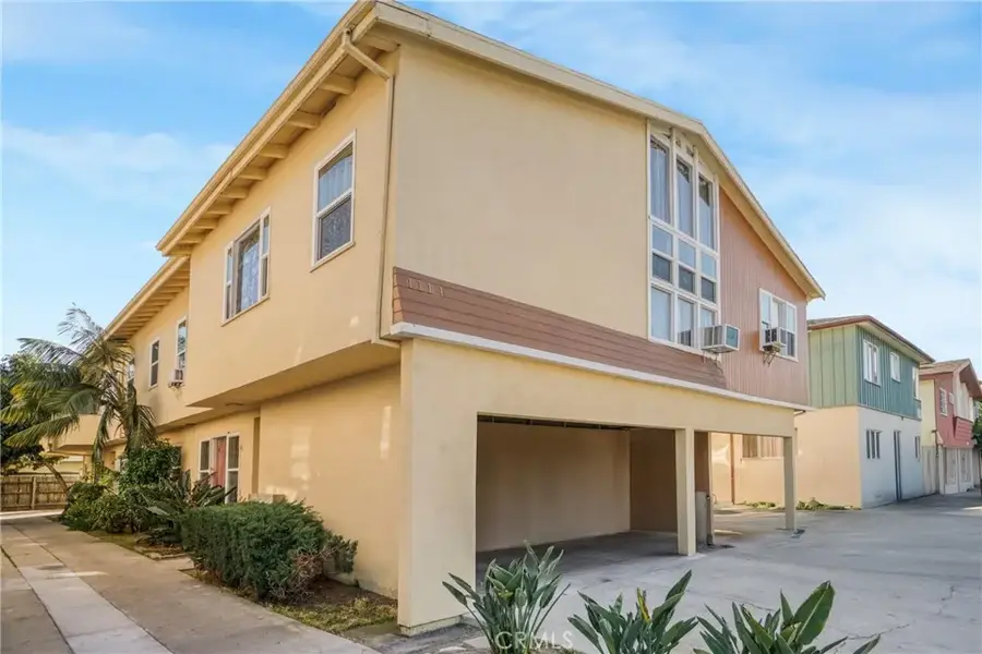 1114 S Sherbourne, Los Angeles, CA 90035 - Image #2