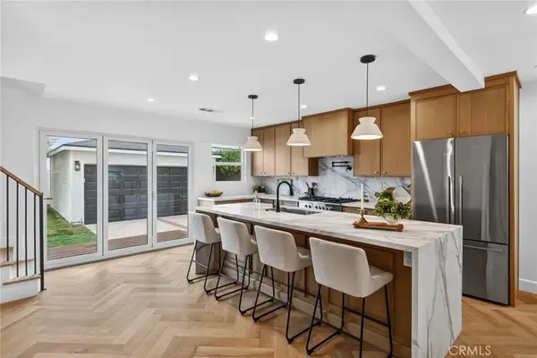 1167 Magnolia Avenue, Manhattan Beach, CA 90266