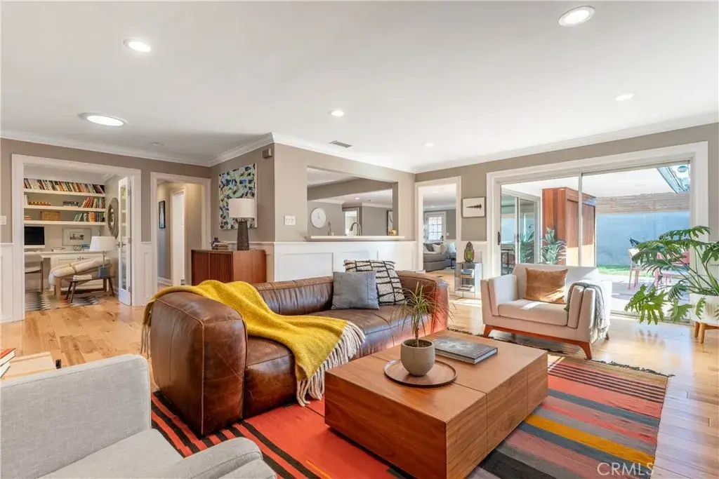 8844 Villanova Avenue, Los Angeles, CA 90045 - #1