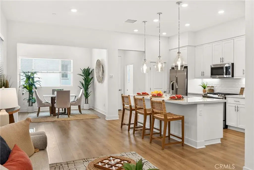 1682 W Lexington Lane, San Pedro, CA 90732 - #1