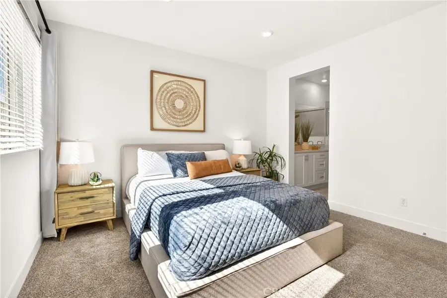 1682 W Lexington Lane, San Pedro, CA 90732 - #2