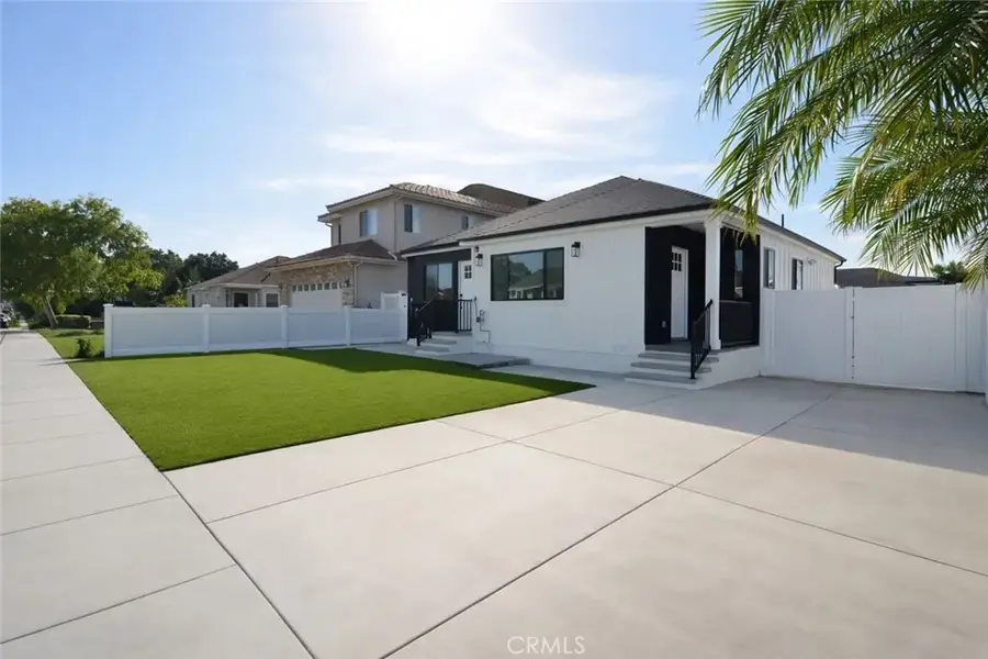 1307 Greenwood Ave, Torrance, CA 90503 - #2