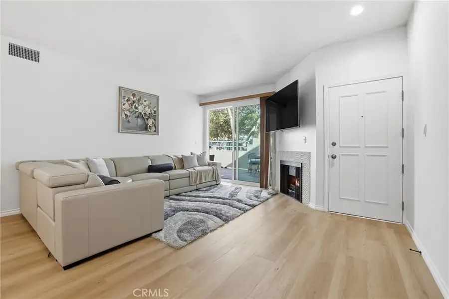 434 E Spruce Avenue #106, Inglewood, CA 90301 - #2