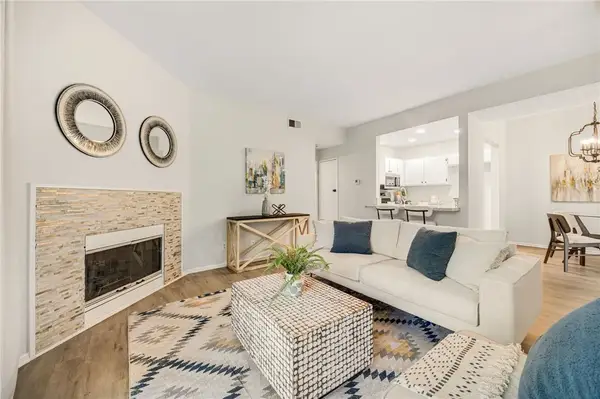 24109 Del Monte Dr #457, Valencia, CA 91355