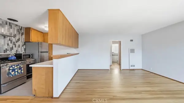 1020 E 2nd Street #10, Long Beach, CA 90802