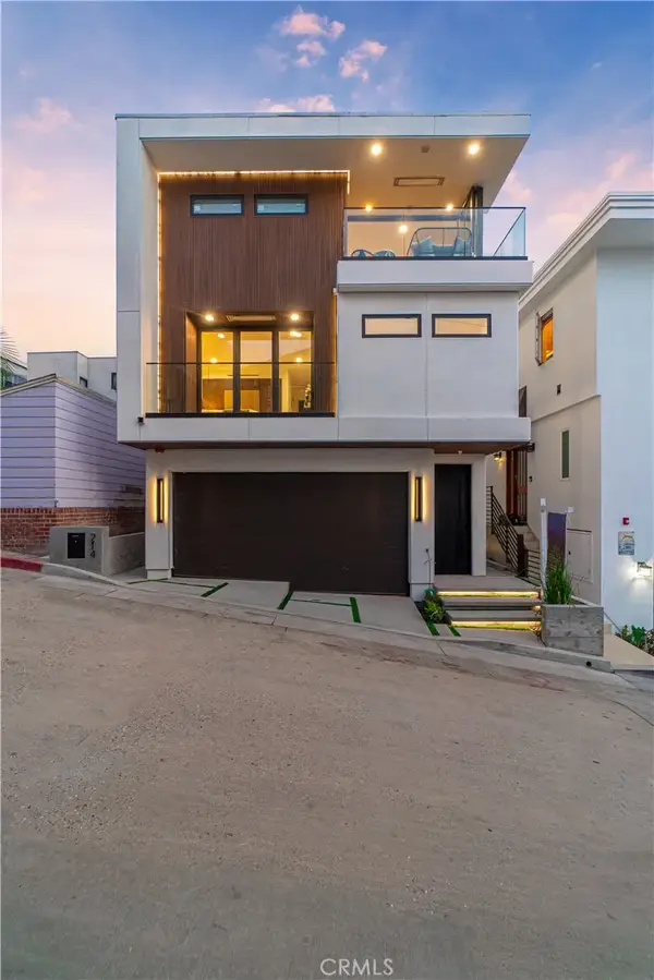 214 El Porto Street, Manhattan Beach, CA 90266