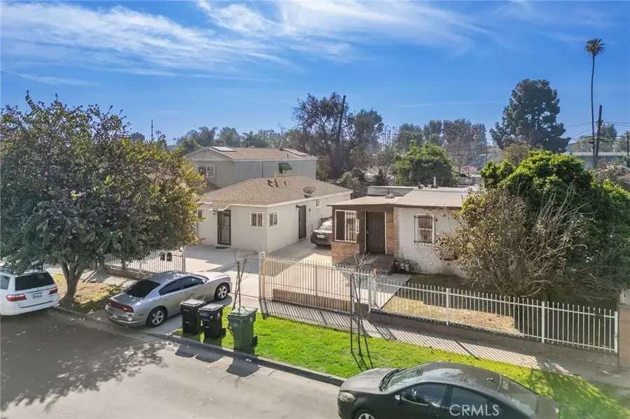 2104 E 113th, Los Angeles, CA 90059 - #3