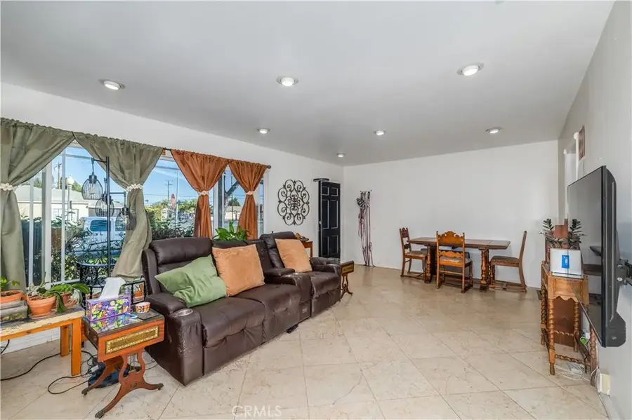 1442 S Van Ness, Santa Ana, CA 92707 - #3