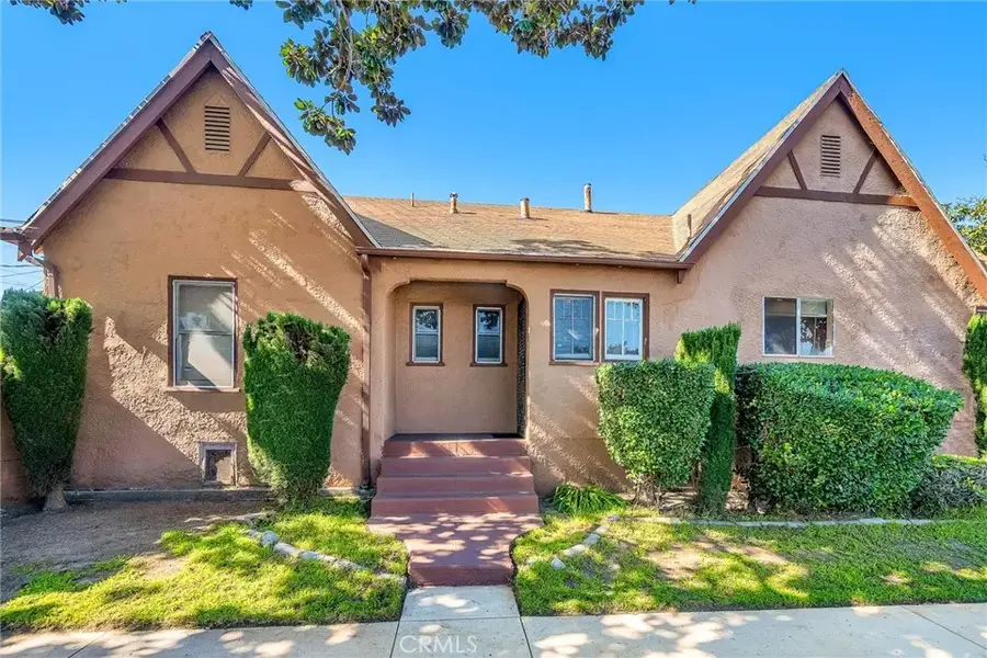 2000 W 80th, Los Angeles, CA 90047 - #2