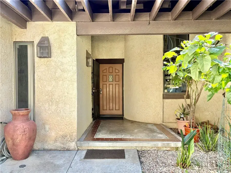 19 Cabrillo Drive, Avalon, CA 90704 - #3