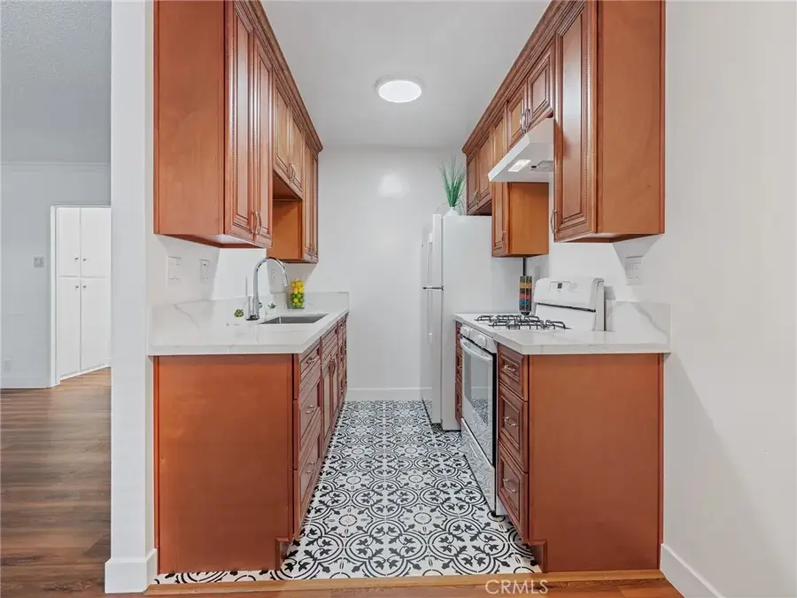 1101 E Ocean Boulevard #2, Long Beach, CA 90802 - #3