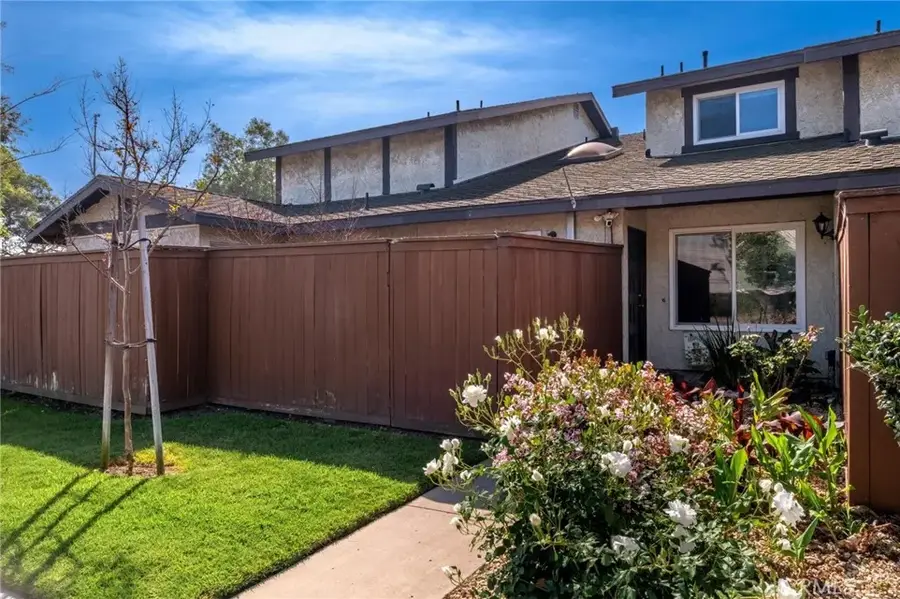 722 W 223rd #2, Torrance, CA 90502 - #3