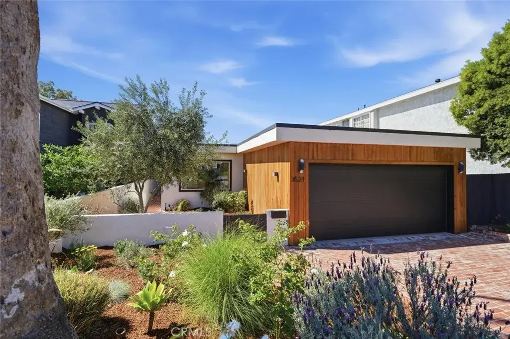 3521 Pine Avenue, Manhattan Beach, CA 90266 - #1