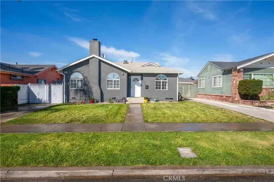 13607 S Menlo Avenue, Gardena, CA 90247 - #2
