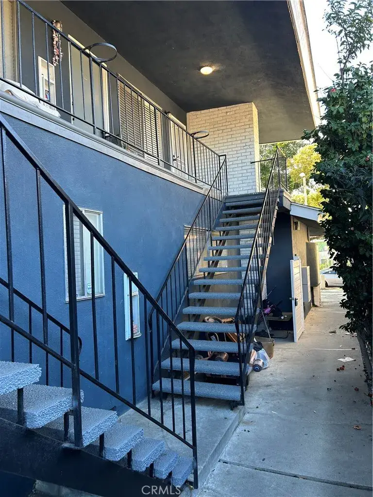 12128 Ramona, Hawthorne, CA 90250 - #2