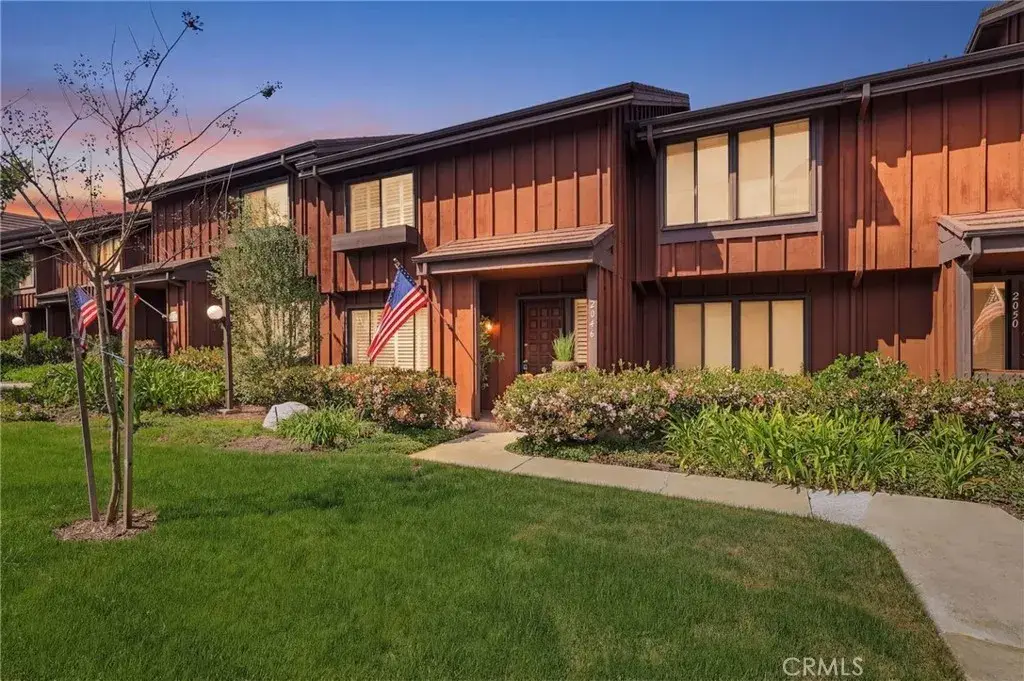 2046 Mount Shasta Drive, San Pedro, CA 90732 - #1