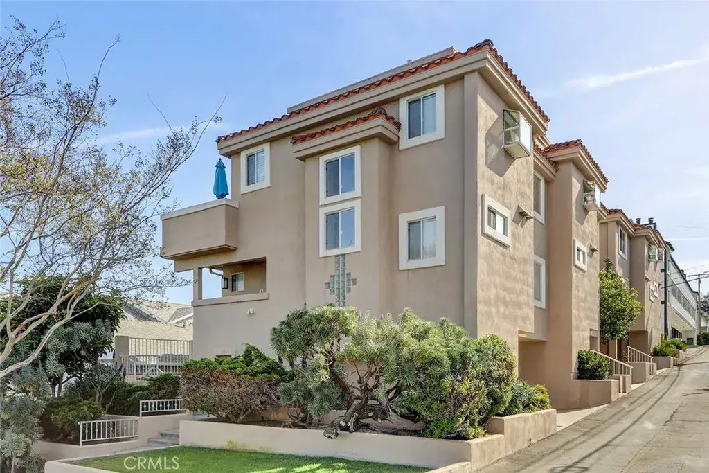 318 Penn #2, El Segundo, CA 90245 - #1