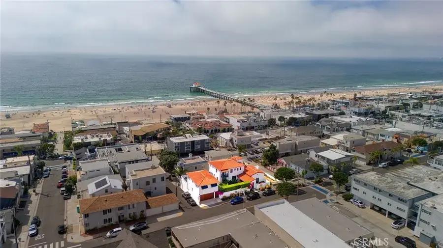 921 Highland Avenue, Manhattan Beach, CA 90266 - #2