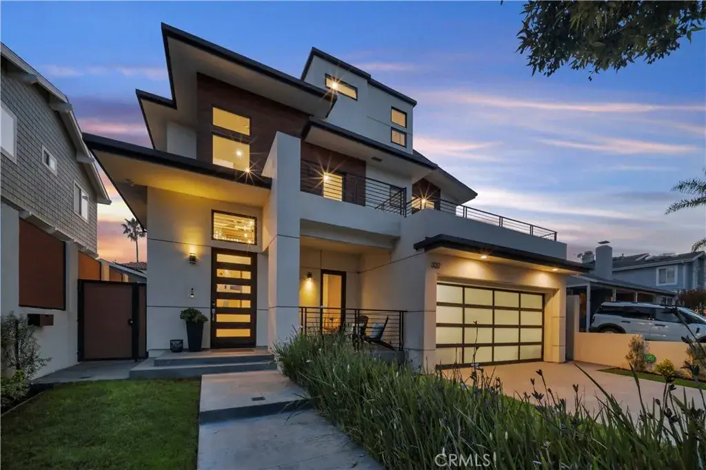 332 Avenue E, Redondo Beach, CA 90277 - #1