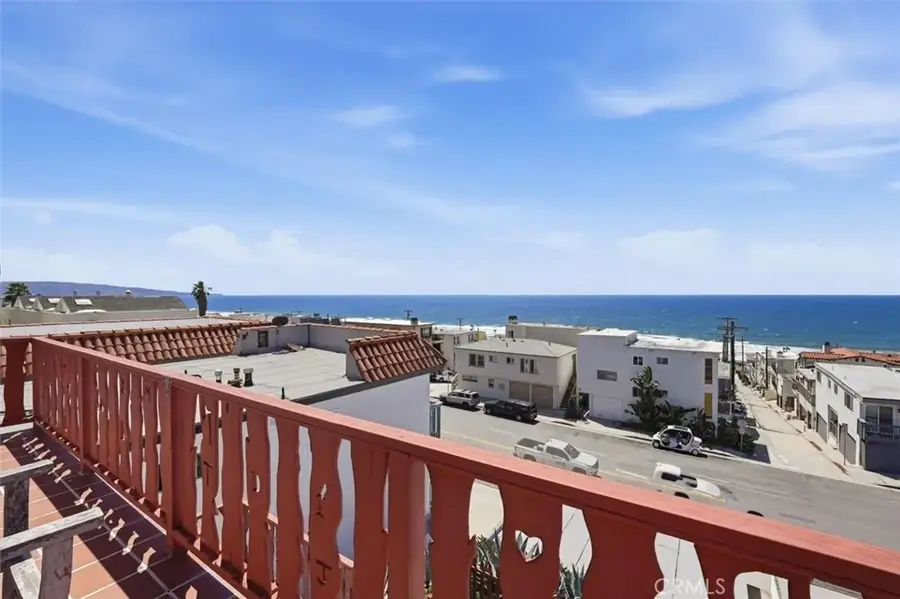 4308 Crest Drive, Manhattan Beach, CA 90266 - #3