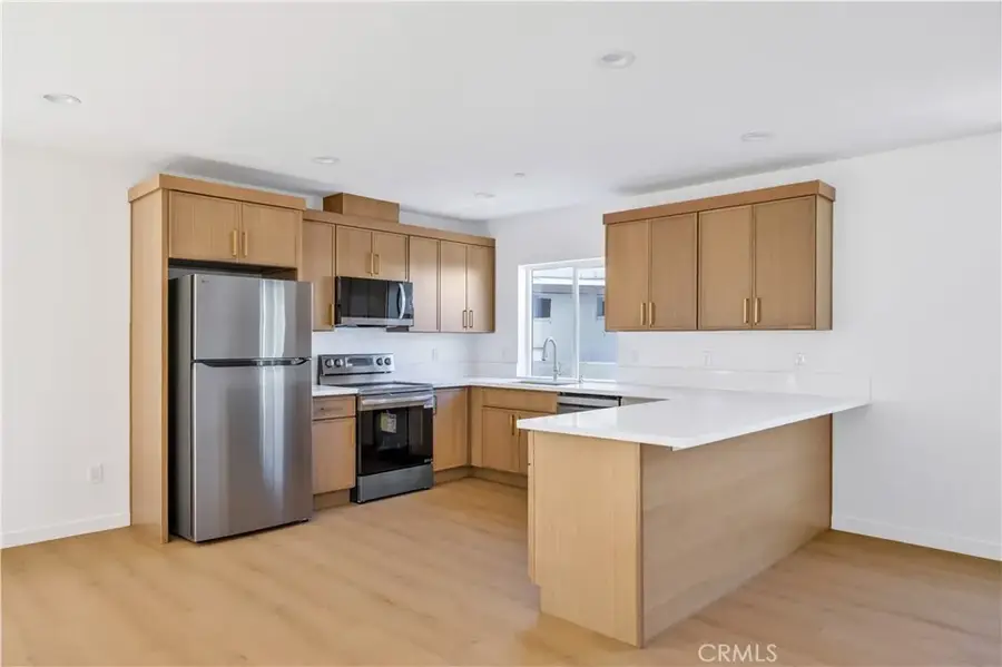 10905 Dalerose Avenue #C, Inglewood, CA 90304 - #3