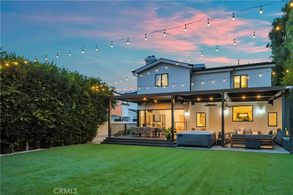 1852 6th, Manhattan Beach, CA 90266 - #1