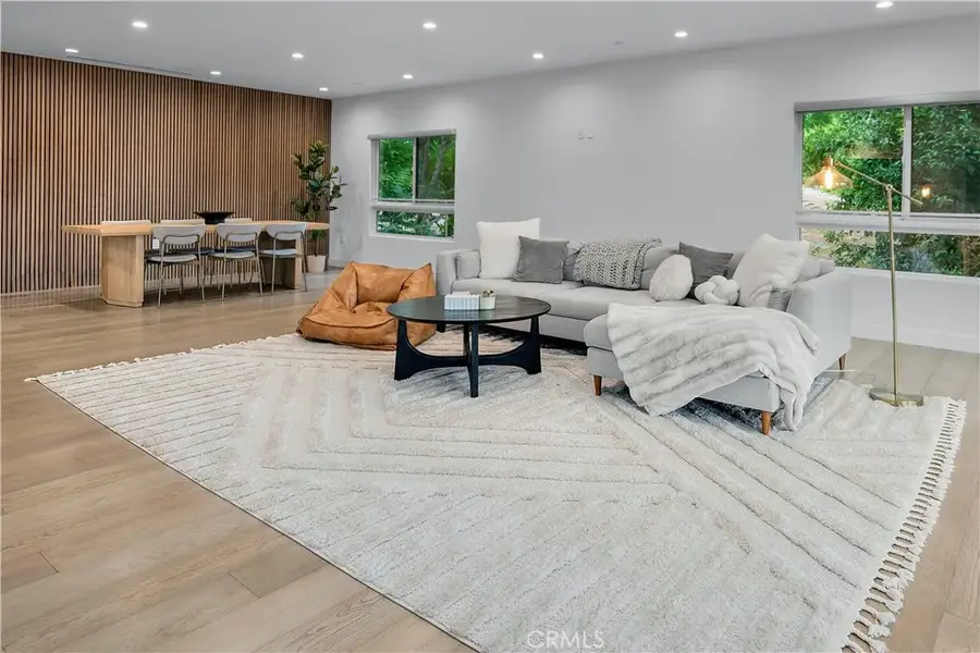 14157 Tiara Street #101, Sherman Oaks, CA 91401 - #2