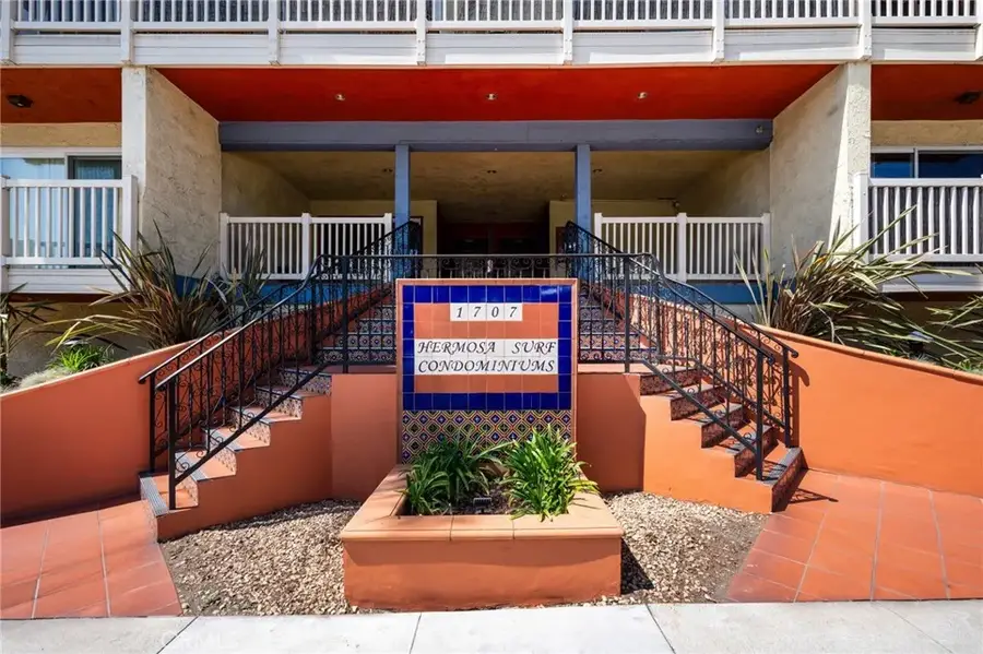 1707 Pacific Coast Highway #413, Hermosa Beach, CA 90254 - #2