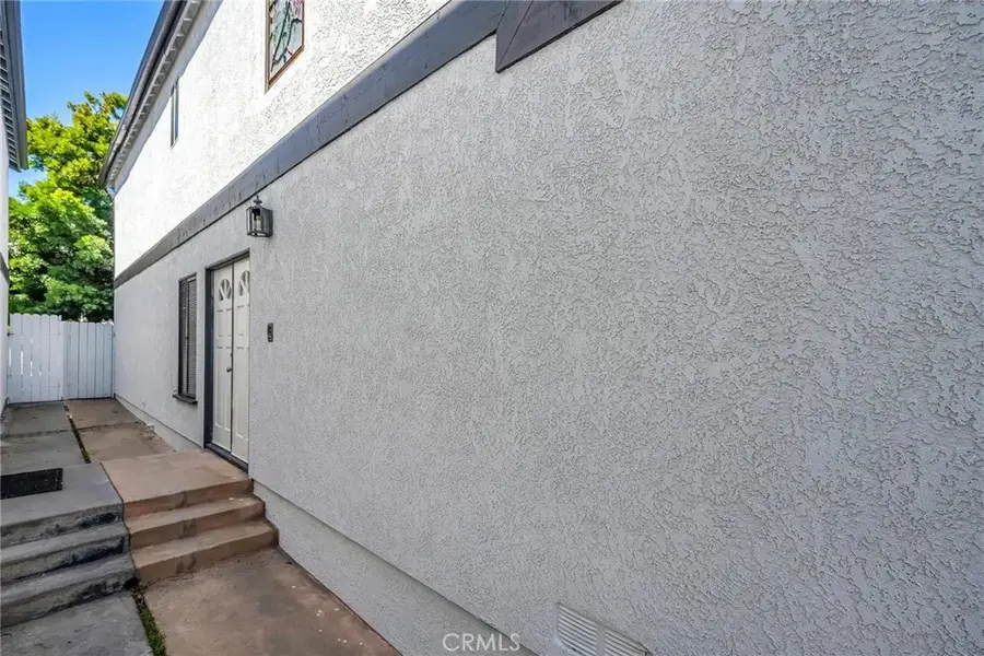 1731 Spreckels Lane, Redondo Beach, CA 90278 - #2