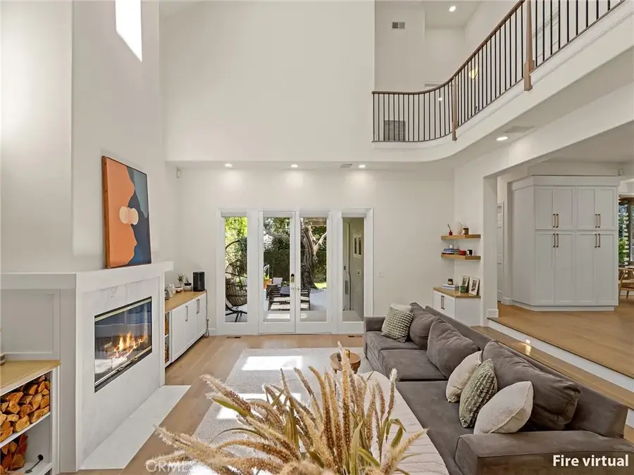 2300 John Street, Manhattan Beach, CA 90266 - #2