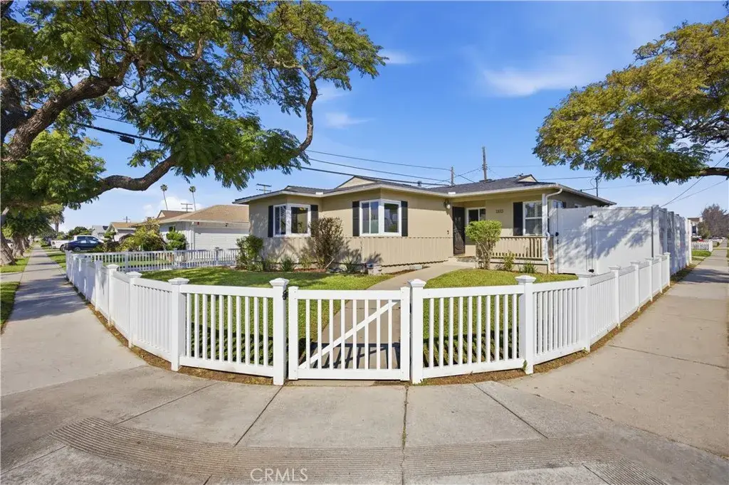 1103 W 149th Street, Gardena, CA 90247 - #1
