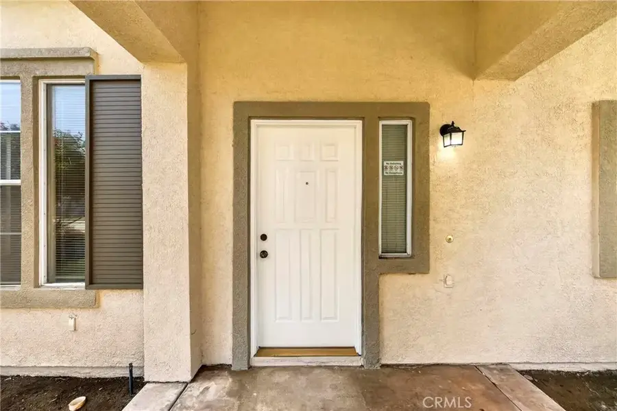 15165 Beartree St, Fontana, CA 92336 - #2
