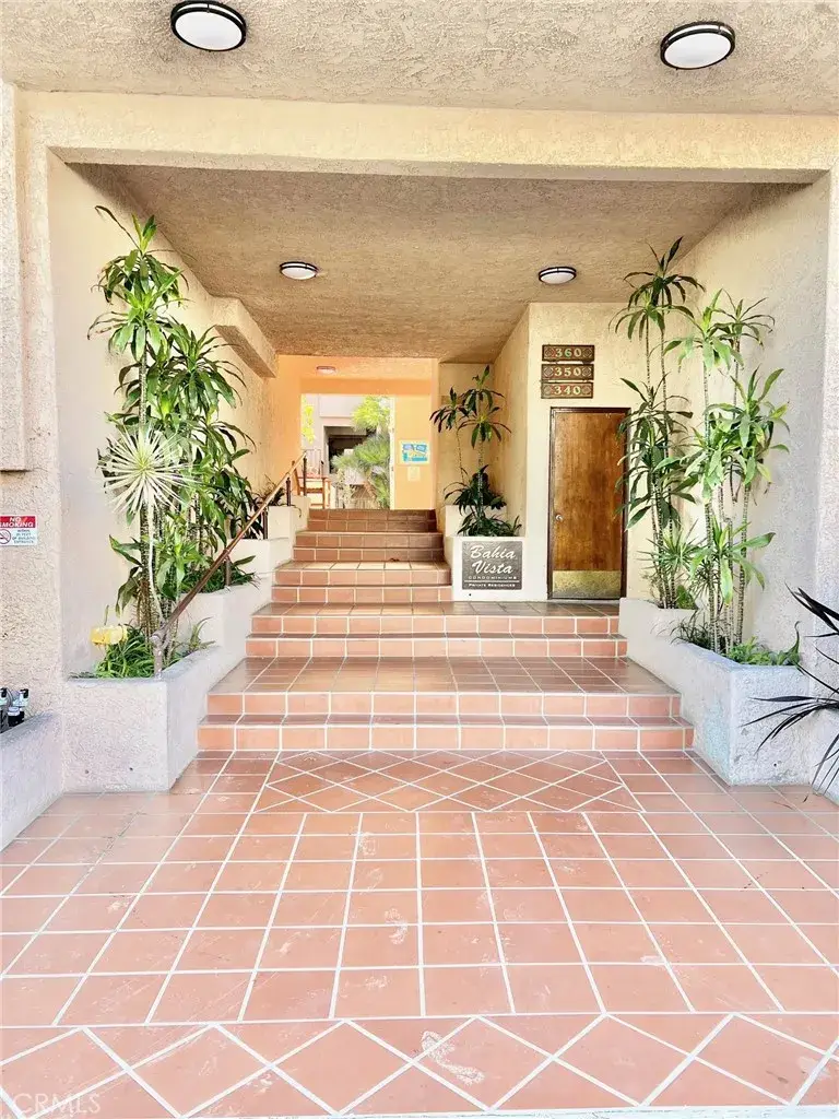 340 Clemente #10, Avalon, CA 90704 - #1
