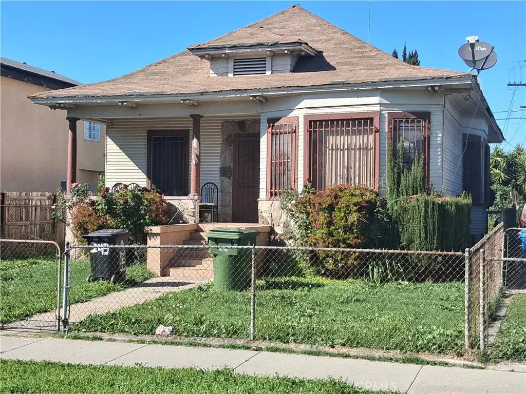 243 E 79, Los Angeles, CA 90003 - #1