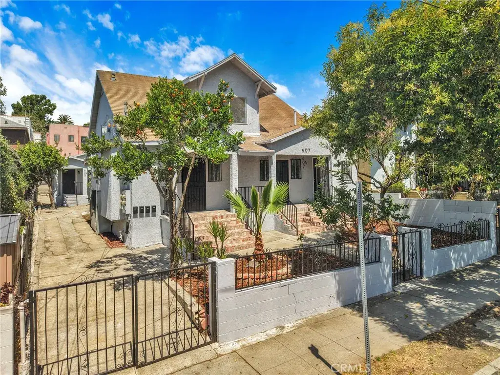 605 N St Louis, Los Angeles, CA 90033 - #1