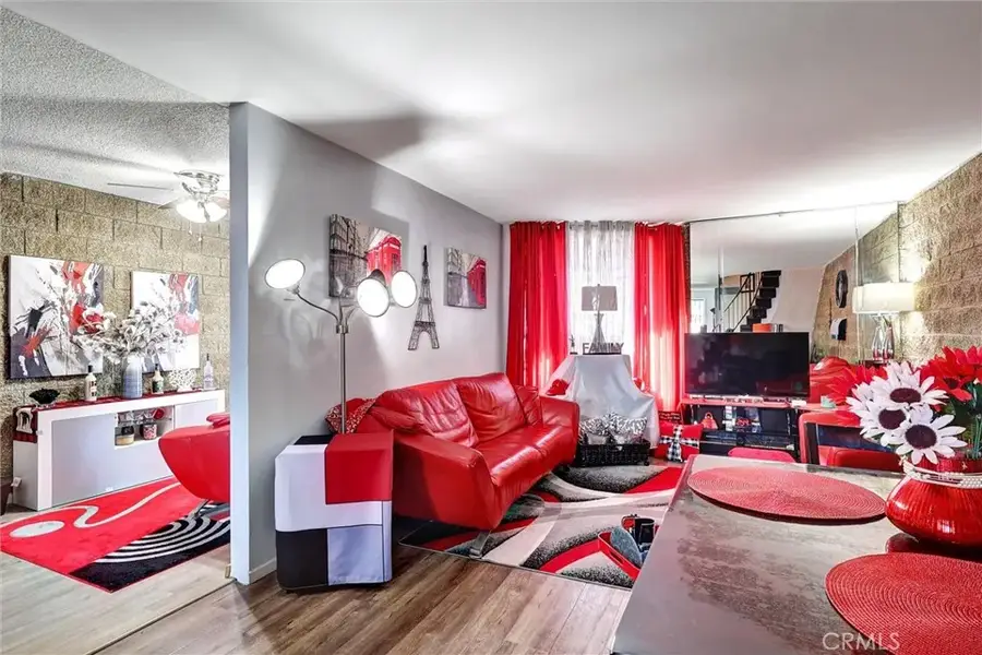 240 W Queen Street #9, Inglewood, CA 90301 - #3