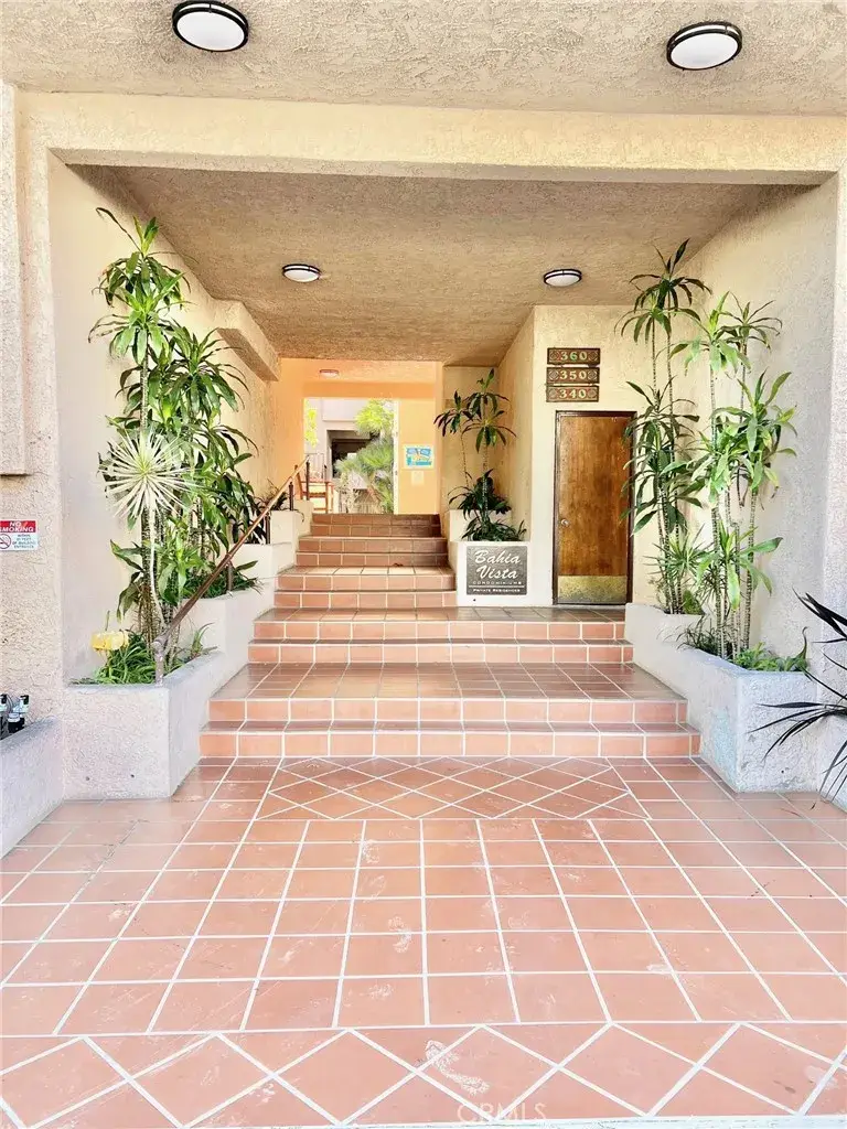 350 Clemente #43, Avalon, CA 90704 - #2