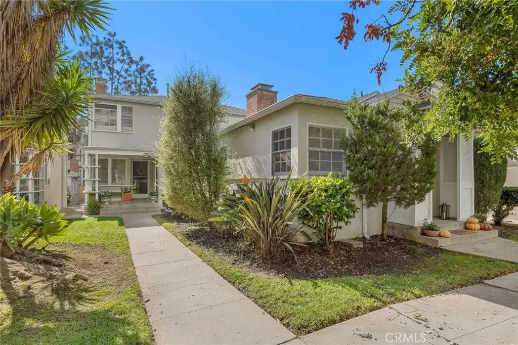 10372 Ashton Avenue, Los Angeles, CA 90024 - #1