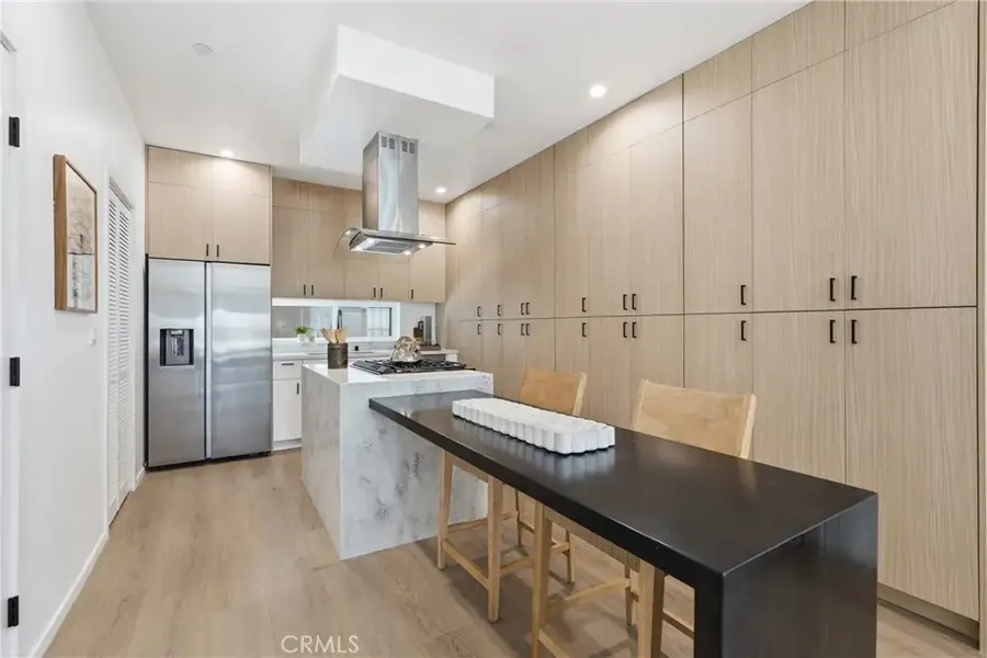1430 S Cloverdale Avenue, Los Angeles, CA 90019 - #3