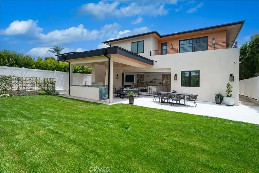 1823 8th Street, Manhattan Beach, CA 90266 - #3