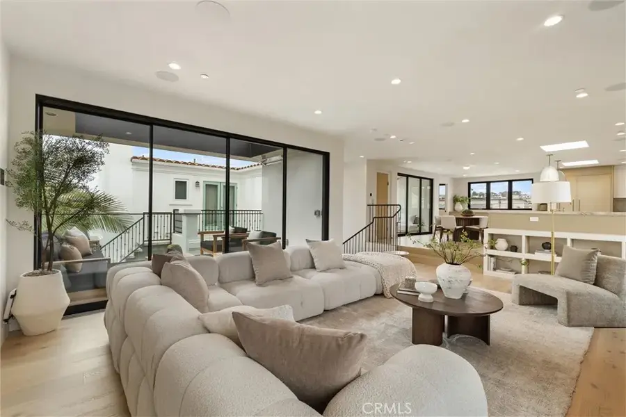 409 Crest Drive, Manhattan Beach, CA 90266 - #3