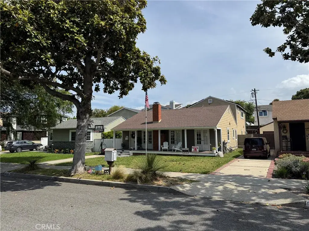 1228 S Helberta Avenue, Redondo Beach, CA 90277 - #1