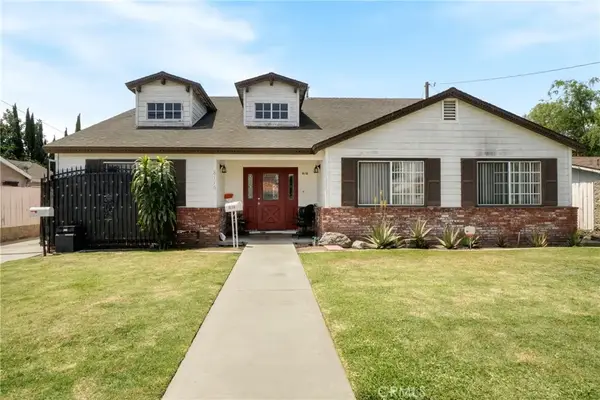 8118 Alameda, Downey, CA 90242